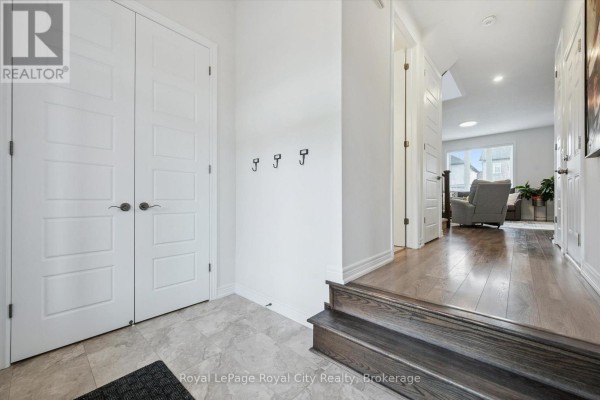 Utility room - 98 Kay Crescent, Centre Wellington, ON N1M0G2 Photo 5
