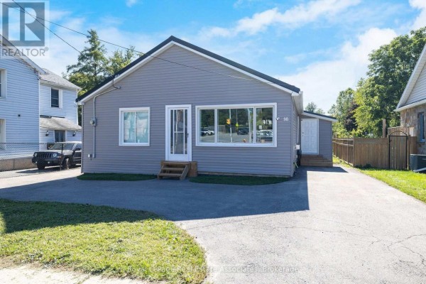 Kitchen - 98 Main Street N, Halton Hills, ON L7J1W2 Photo 2
