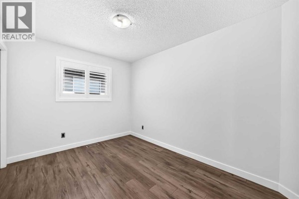 98 Panamount Villas Nw, Calgary, AB, photo 3