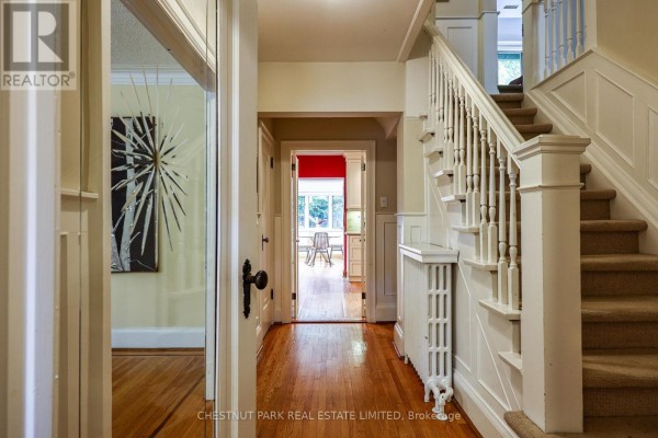 98 St. Leonards Avenue, Toronto, ON, photo 3