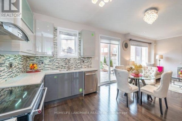 98 Stoyell Drive, Richmond Hill, ON L4E0M8 Photo 5