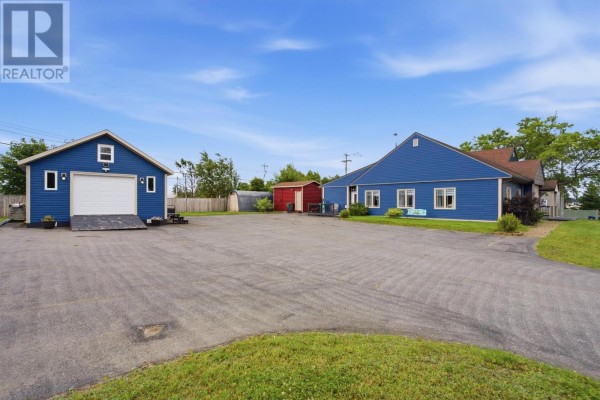 Bedroom - 98 Sullivan Avenue, Gander, NL  Photo 2