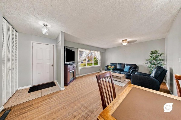 Bedroom - 98 Whitehall Boulevard, Winnipeg, MB R2C0Y5 Photo 3