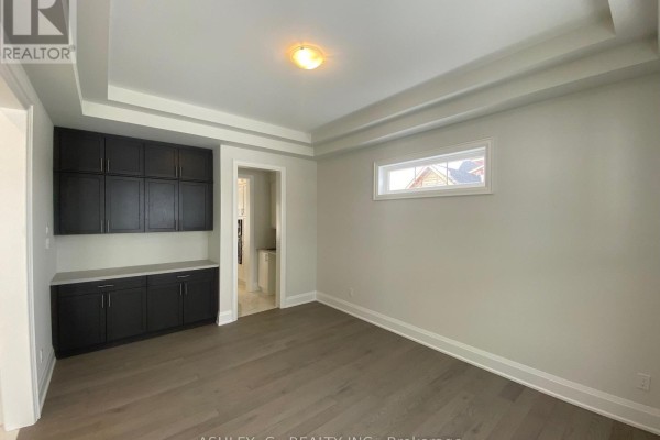 Great room - 98 William Crisp Drive, Caledon, ON L7K2R7 Photo 5