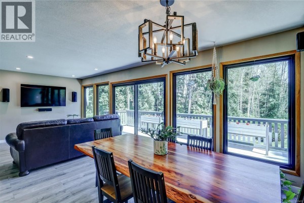 980 Nicholson Rd, Hyde Creek, BC, photo 3