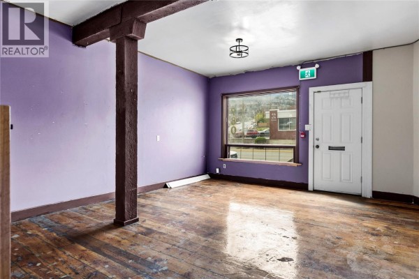 980 Victoria Street, Kamloops, BC, photo 2