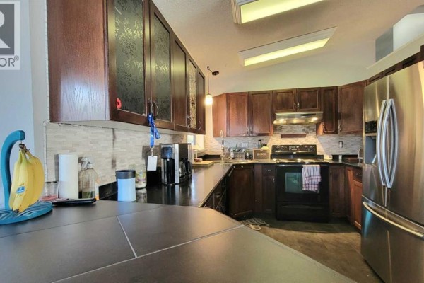 9810 102 Avenue, Sexsmith, AB T0H3C0 Photo 4