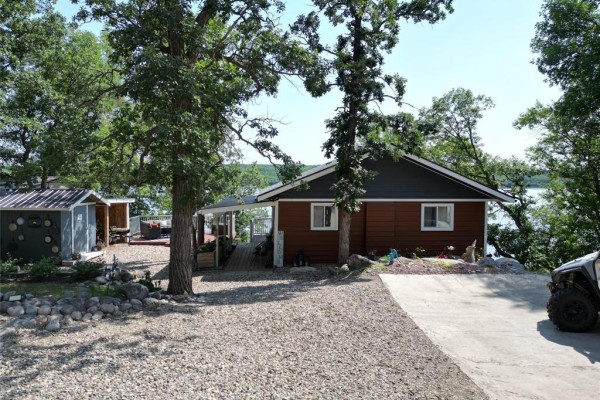 3pc Bathroom - 9810 Oak Drive, Rock Lake, MB R0K0Y0 Photo 5