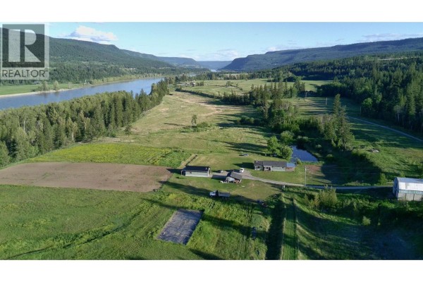 9811 Marguerite Ferry Road, Quesnel, BC, photo 2