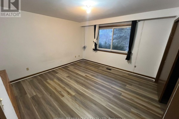 Family room - 9819 Winston Churchill Boulevard, Brampton, ON L6X0A4 Photo 2
