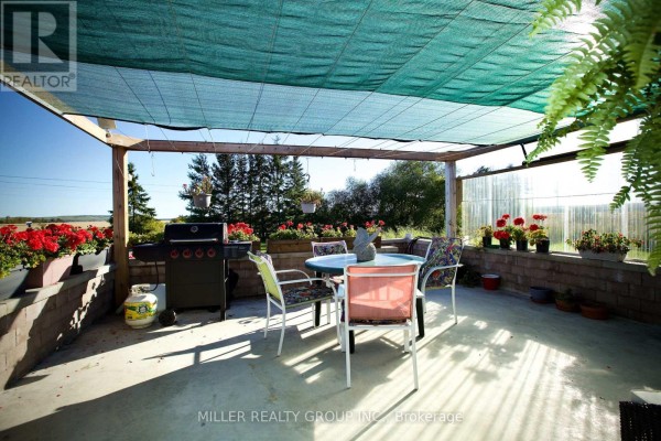 Living room - 982163 Belle Vallee Road, Timiskaming, ON P0J1A0 Photo 4