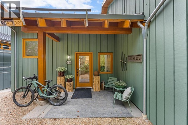 5pc Ensuite bath - 9845 Eastside Road Unit# 28, Vernon, BC V1H1Z2 Photo 3