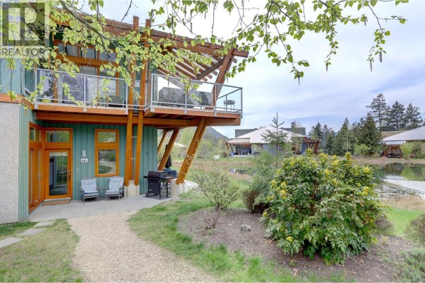 2pc Ensuite bath - 9845 Eastside Road Unit# 93, Vernon, BC V1H1Z2 Photo 3