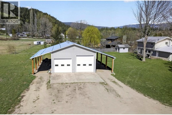 985 Old N Thompson Highway, Clearwater, BC, photo 3