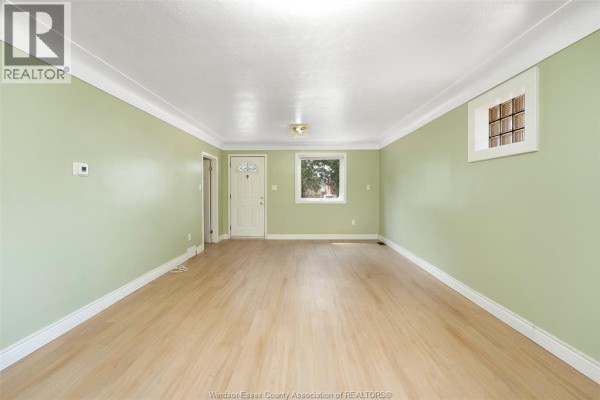 Living room - 986 Eastlawn Avenue, Windsor, ON N8S3H9 Photo 4