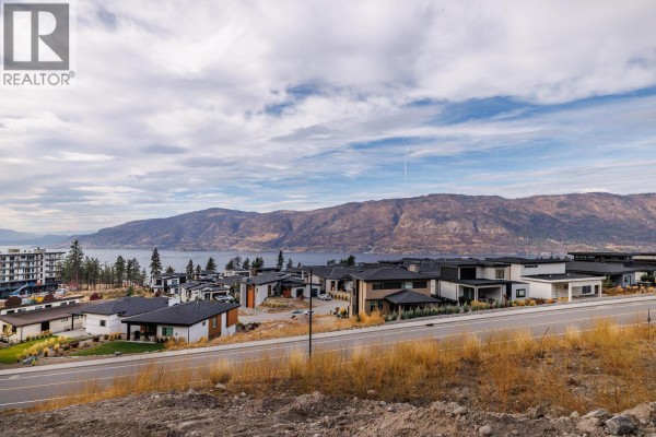 9862 Beacon Hill Drive, Lake Country, BC V4V0A9 Photo 5