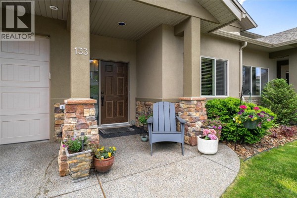 Full bathroom - 9875 Selkirk Drive Unit# 133, Coldstream, BC V1B4C4 Photo 2