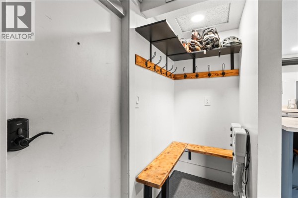 Primary Bedroom - 9885 Pinnacles Road Unit# 102, Silver Star, BC V1B3M1 Photo 3