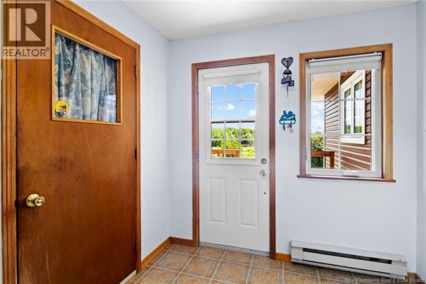 Bath (# pieces 1-6) - 989 Cumberland Point Road, Cumberland Bay, NB E4A3K9 Photo 4