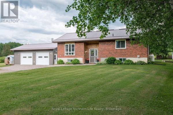 989 Pioneer Road, Chisholm, ON, photo 2
