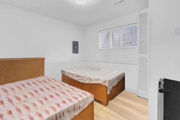 9892 130 Street, Surrey, BC V3T3L4 Photo 5