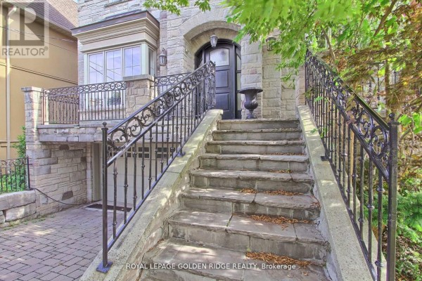99 Bannockburn Avenue, Toronto, ON, photo 3