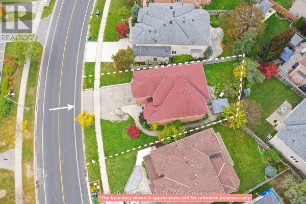 99 Boxwood Crescent, Markham, ON L3S3W6 Photo 3