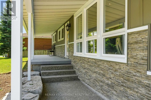 99 Byron Avenue, Hamilton, ON, photo 3