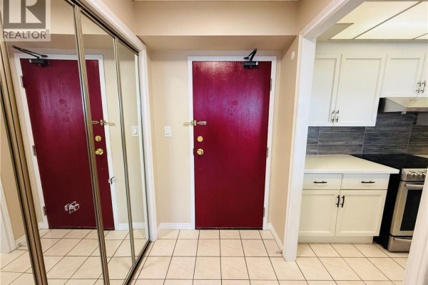 99 Donn Avenue Unit# 704, Stoney Creek, ON, photo 3