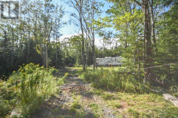 99 Farfields Lane, Beaver Bank, NS B4G1E2 Photo 3