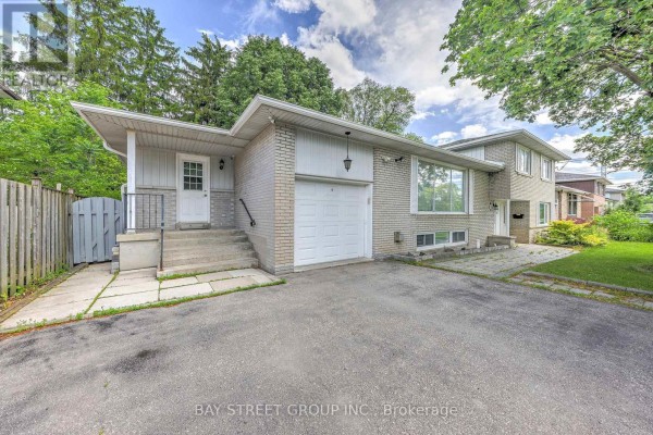 Foyer - 99 Grantbrook Street, Toronto, ON M2R2G2 Photo 4