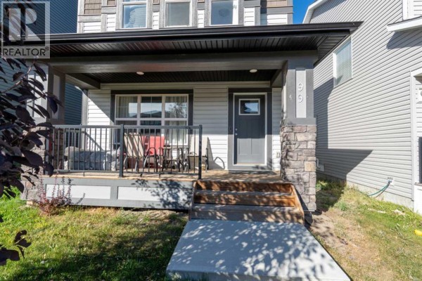 Other - 99 Hillcrest Close Sw, Airdrie, AB T4B4H6 Photo 2