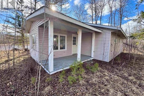 99 Kreger Rd, Lake Of The Woods, ON P0W1M0 Photo 3