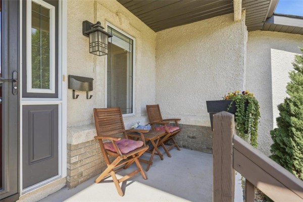 Den - 99 Linden Lake Drive, Oakbank, MB R5N0N8 Photo 4