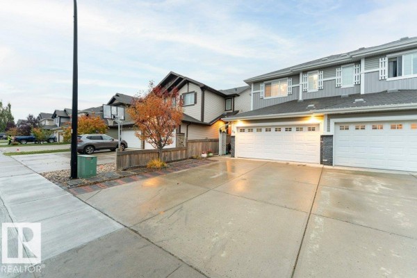 Family room - 99 Springwood Wy, Spruce Grove, AB T7X0S8 Photo 4