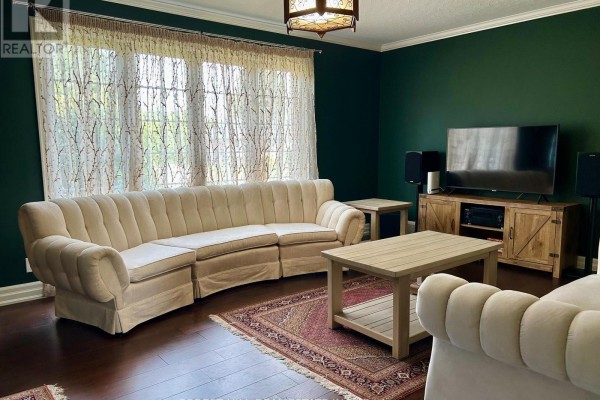 99 Switzer Drive, Oshawa, ON, photo 3