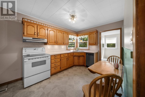 Primary Bedroom - 99 Westview Drive, Murray Harbour, PE C0A1V0 Photo 4