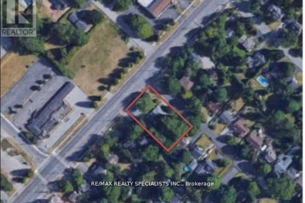990-992 Birchwood Avenue, Burlington, ON L7T2H8 Photo 5
