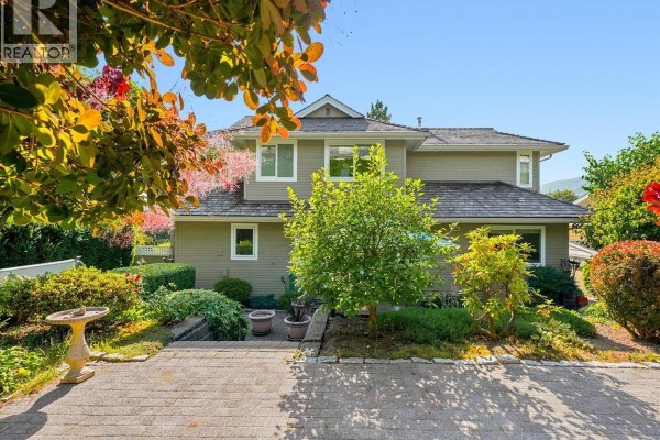 990 Leyland Street, West Vancouver, BC V7T2S4 Photo 4