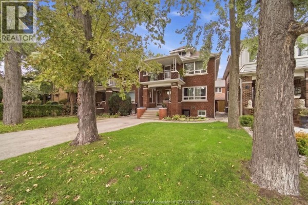 Duplex for rent at 990 Victoria Avenue Unit# 2, Windsor, ON - MLS® uT2ZMG