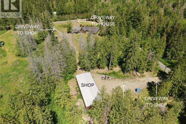 990 View Rd, Qualicum Beach, BC, photo 2