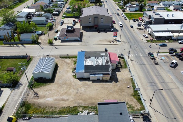 9903 100 Street, Morinville, AB T8R1R4 Photo 5