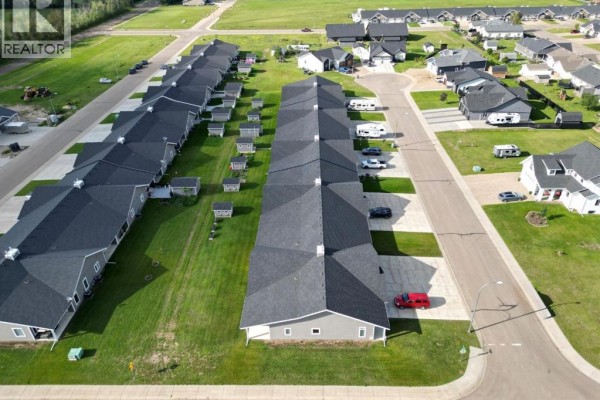 9904 111 Street Unit 4, La Crete, AB T0H2H0 Photo 5