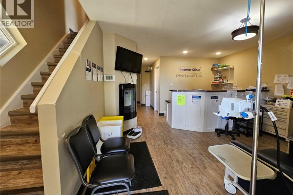 992 106th Street, North Battleford, SK S9A1W5 Photo 4