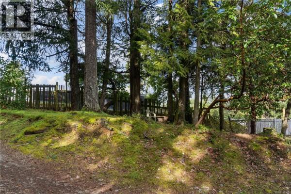 992 Allenby Rd, Errington, BC, photo 2