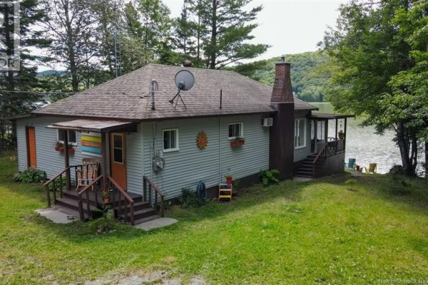 992 Route 215, Saint Francois De Madawaska, NB, photo 2