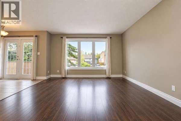 Bedroom - 9929 71 Avenue, Grande Prairie, AB T8V5T4 Photo 2