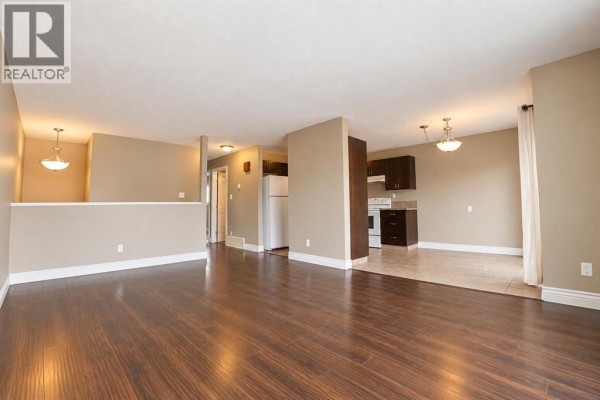 Bedroom - 9929 71 Avenue, Grande Prairie, AB T8V5T4 Photo 3