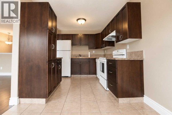Bedroom - 9929 71 Avenue, Grande Prairie, AB T8V5T4 Photo 5