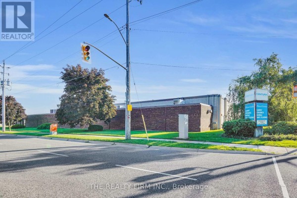 993 Adelaide Street S, London South, ON N6E1R5 Photo 4